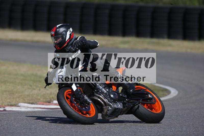 /13 01.05.2026  Speer Racing ADR/Gruppe gelb/82